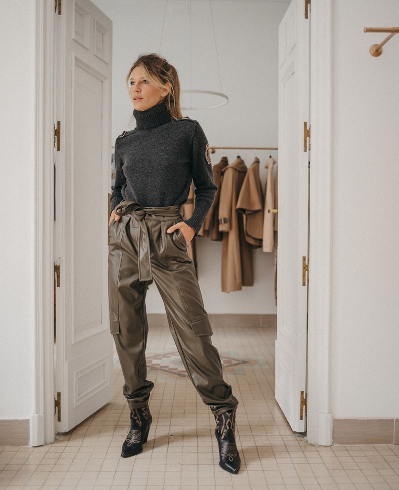 ARMY GREEN LEATHERETTE TROUSERS