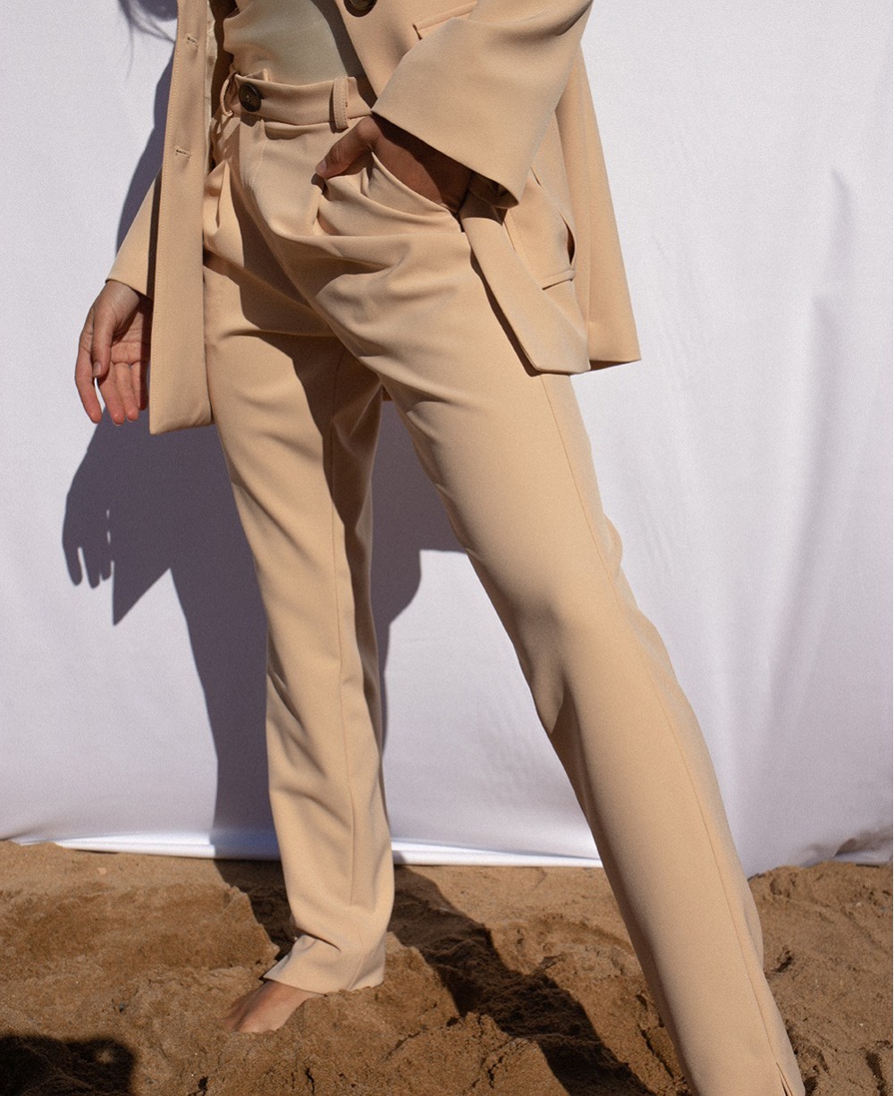 BAGGY CARGO PANTS SAND