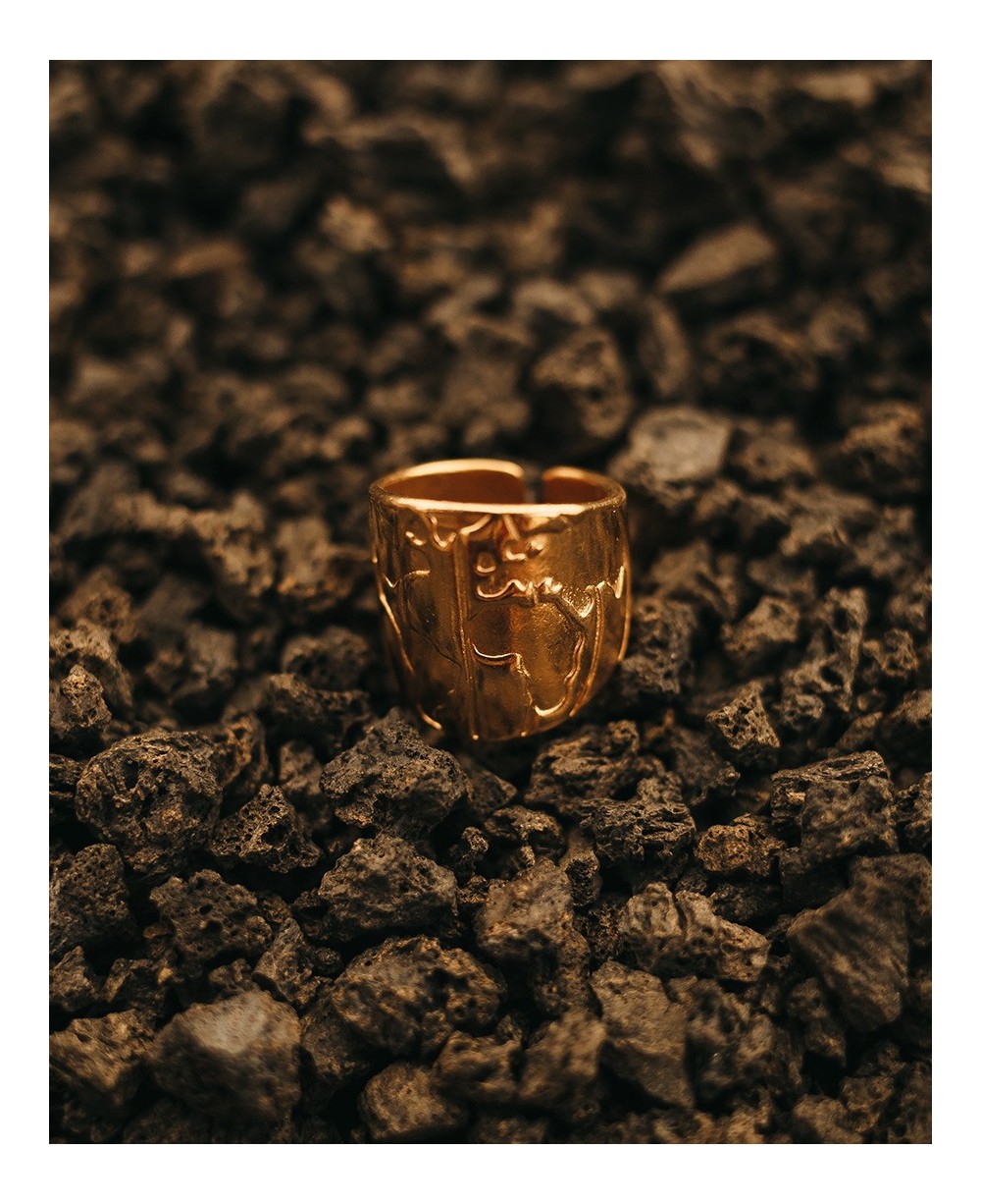 SELLO MUNDO ORO