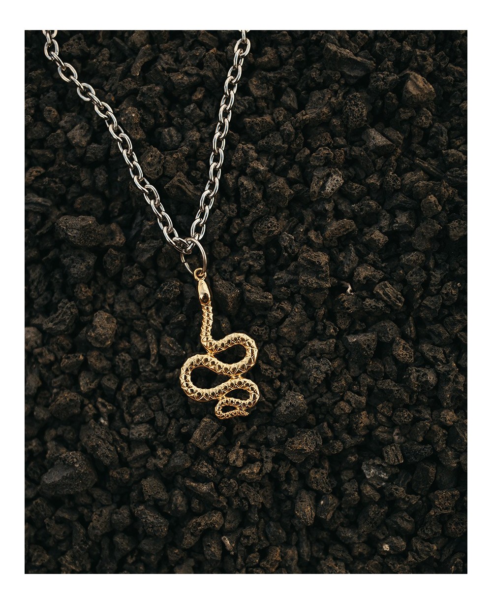COLLAR CORTO SERPIENTE ORO
