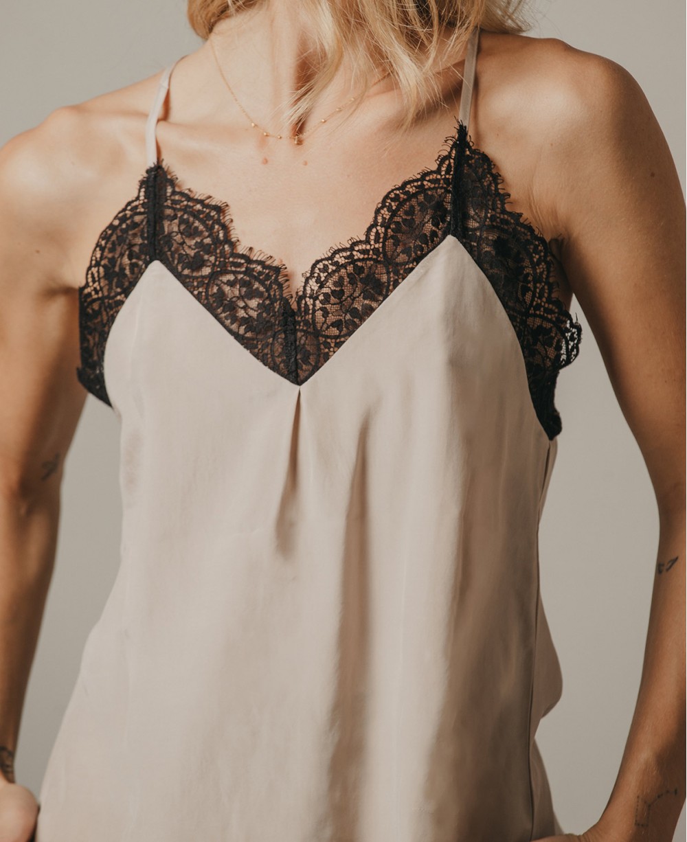 Oysho top lencero best sale
